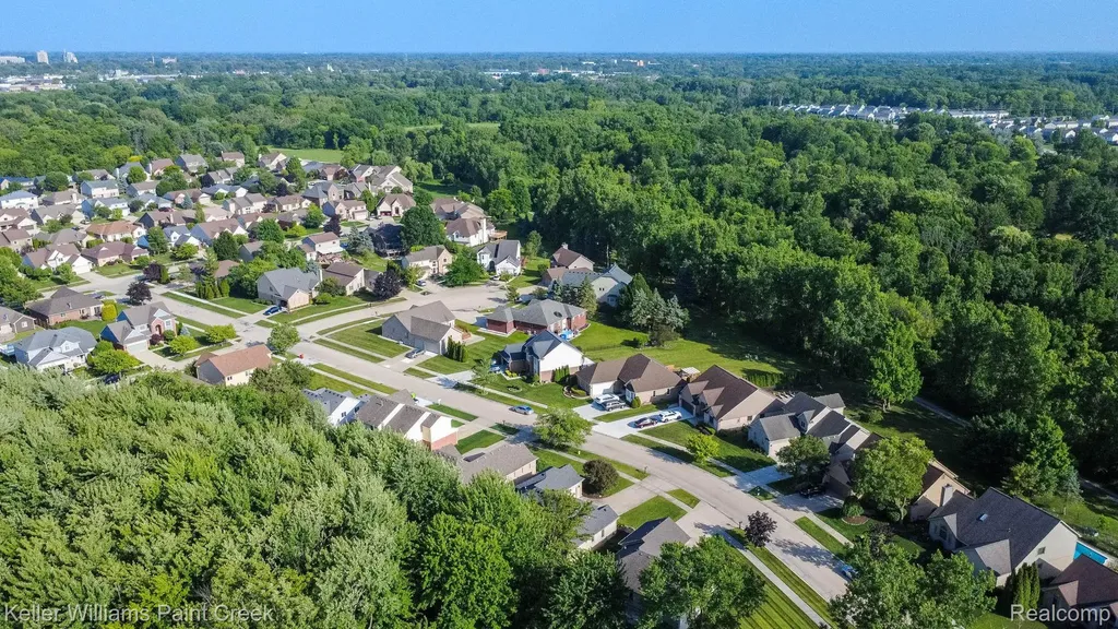 20695 Gaberty Drive Clinton Charter Township MI 48038