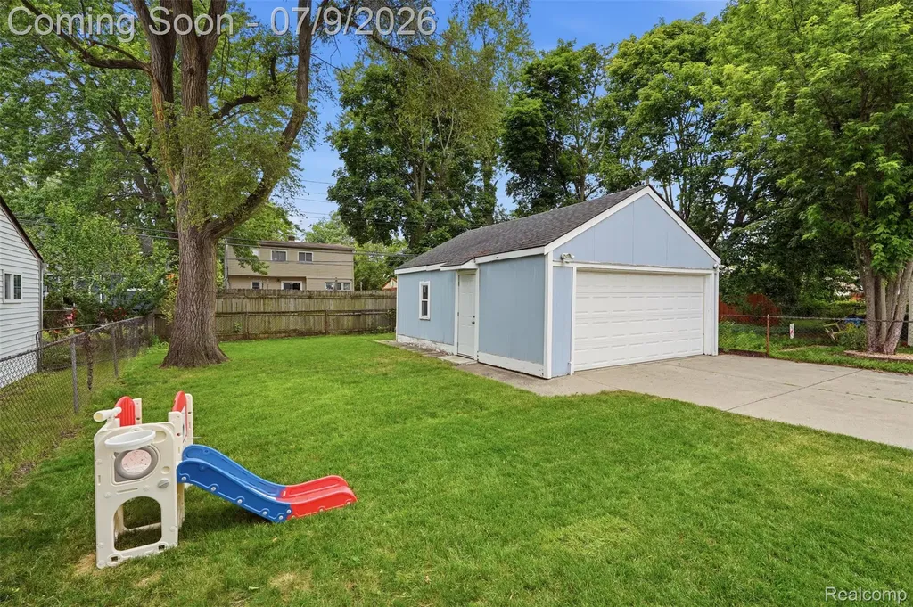 1024 Wyandotte Avenue Royal Oak City MI 48067