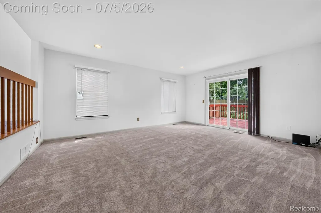 2305 Ellery Avenue Waterford Charter Township MI 48327
