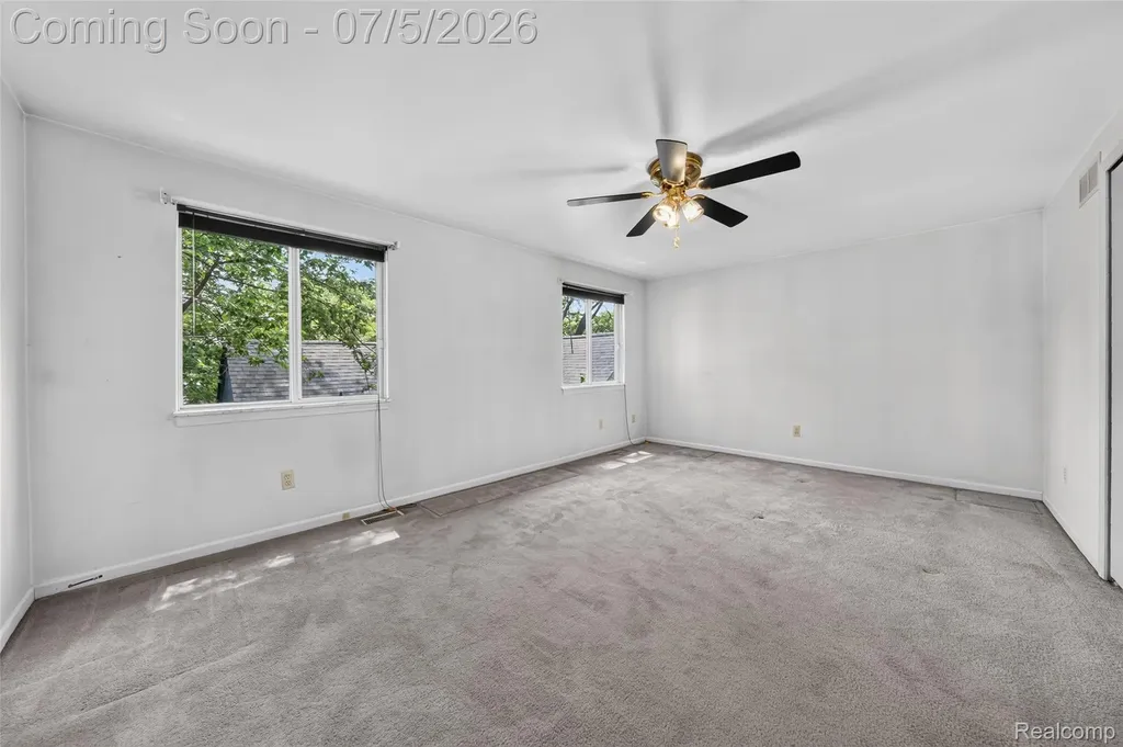 2305 Ellery Avenue Waterford Charter Township MI 48327