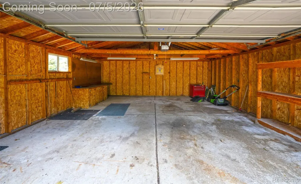 2305 Ellery Avenue Waterford Charter Township MI 48327