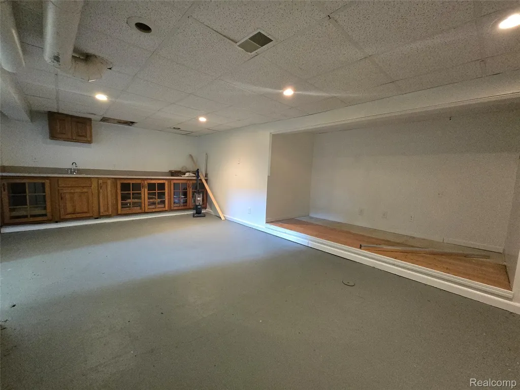 1569 New Hampshire Avenue Marysville City MI 48040