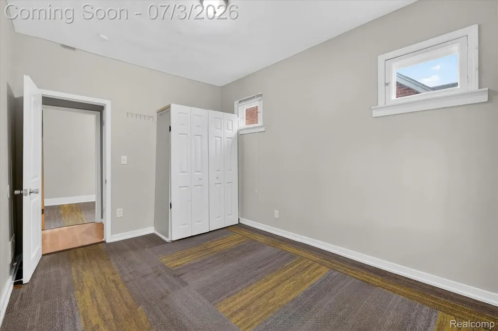 6881 Brace Street Detroit City MI 48228