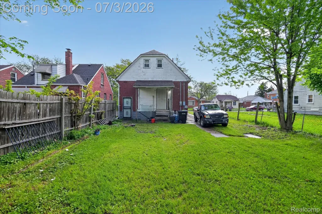 6881 Brace Street Detroit City MI 48228