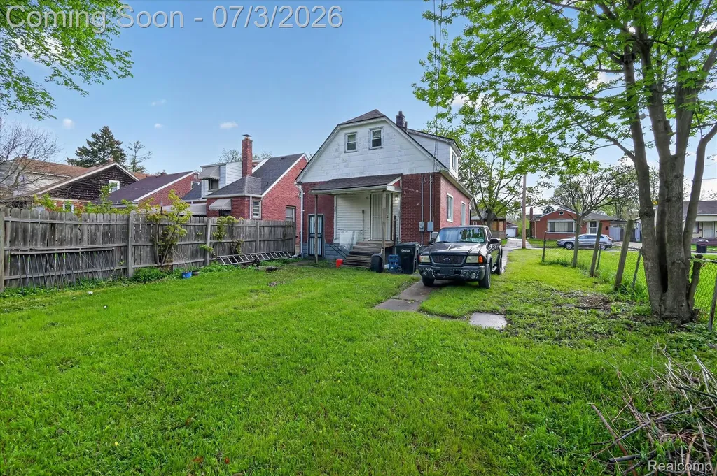 6881 Brace Street Detroit City MI 48228