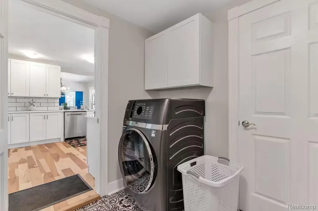 4567 N Seymour Road Flushing Charter Township MI 48433