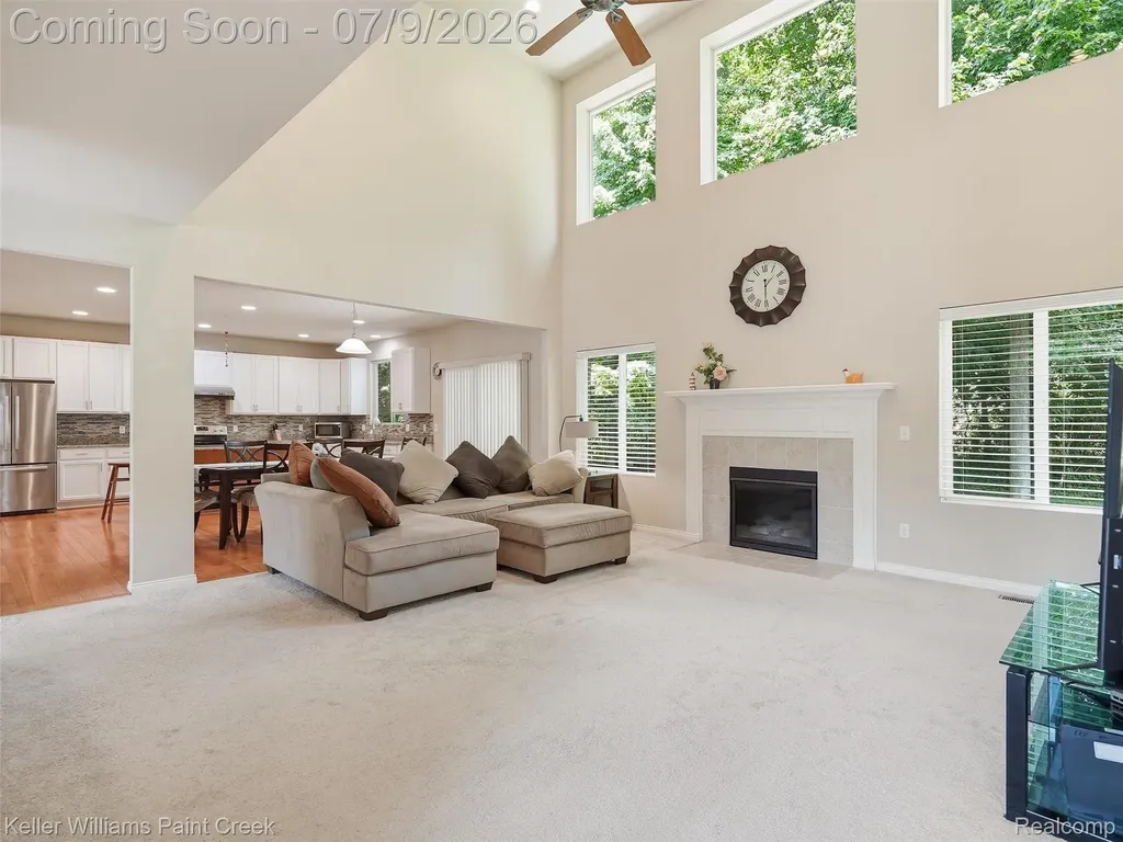 846 Monterey Lane Rochester Hills City MI 48307