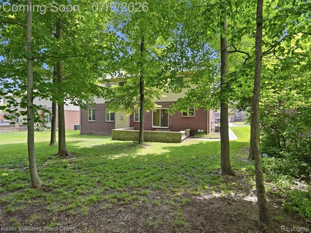 846 Monterey Lane Rochester Hills City MI 48307