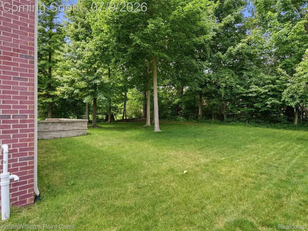 846 Monterey Lane Rochester Hills City MI 48307