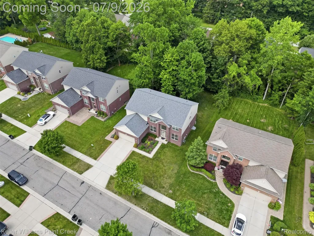 846 Monterey Lane Rochester Hills City MI 48307