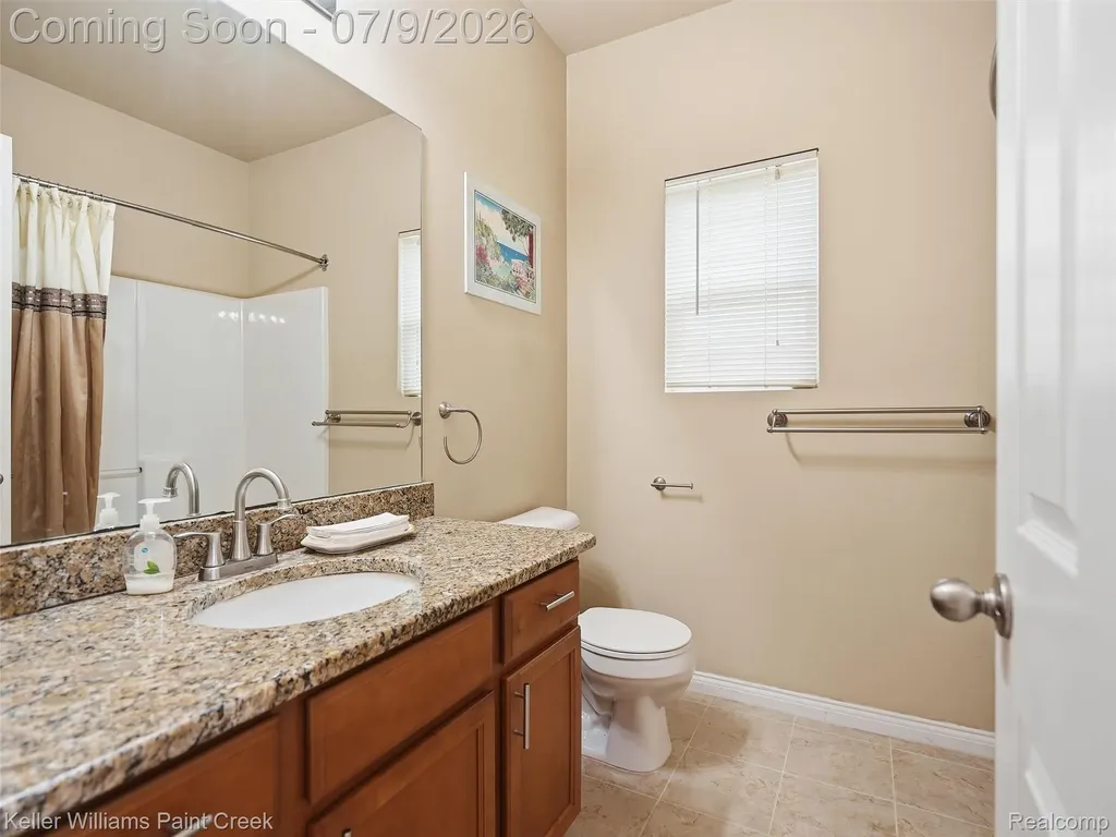 846 Monterey Lane Rochester Hills City MI 48307