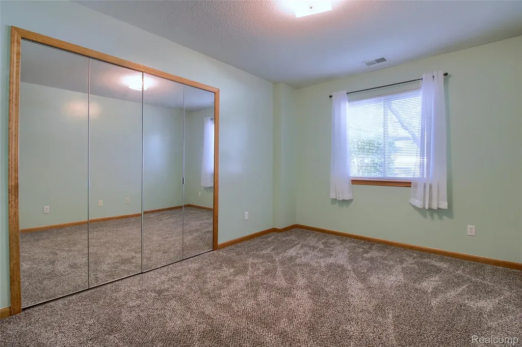 9743 Wildflower Court Van Buren Charter Township MI 48111