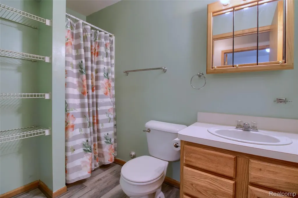 9743 Wildflower Court Van Buren Charter Township MI 48111