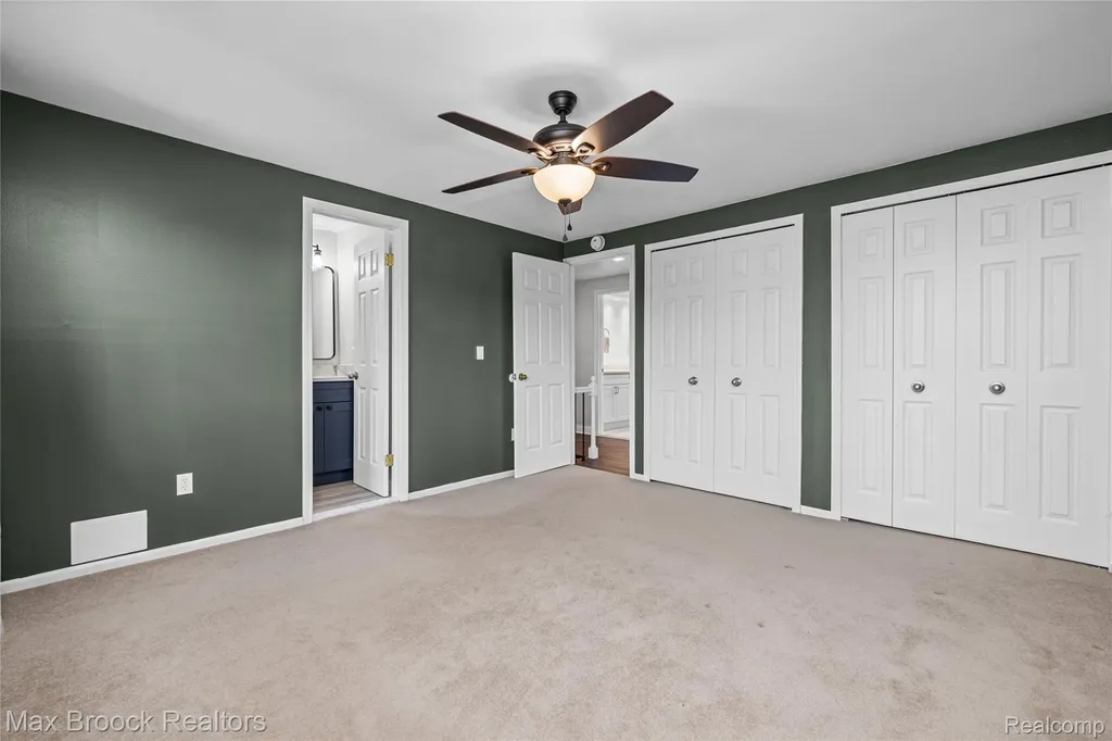 15490 Uthers Street Clinton Charter Township MI 48038