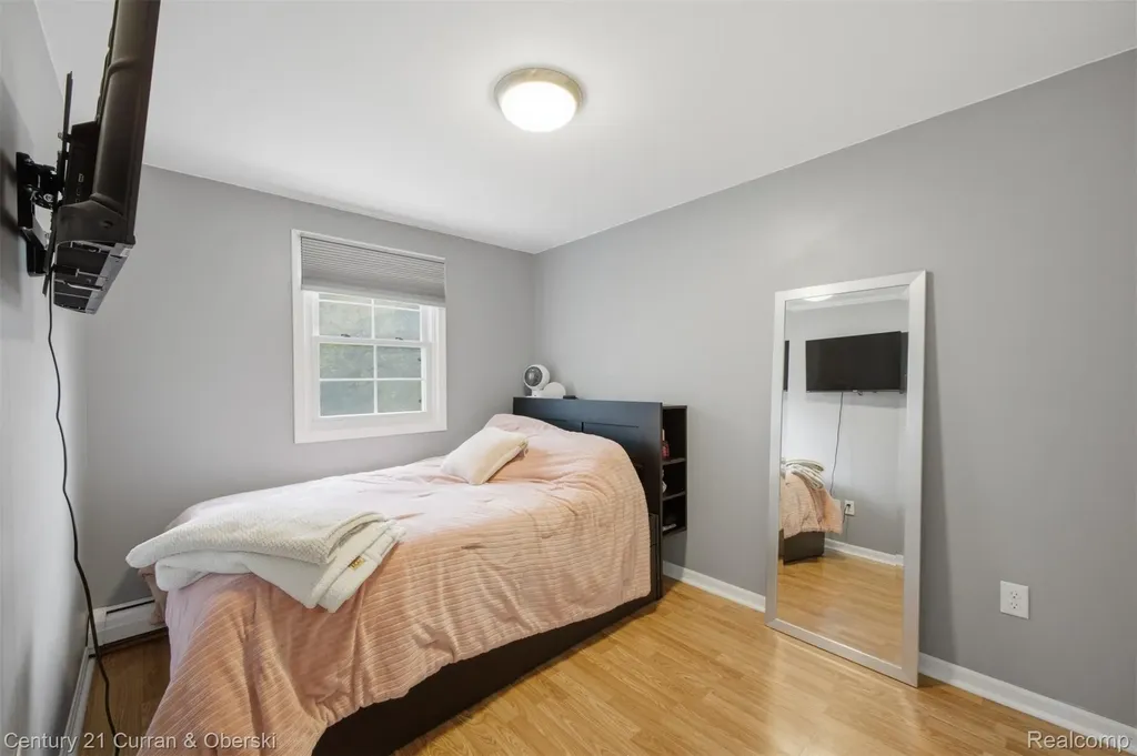 26560 Acacia Street Harrison Charter Township MI 48045