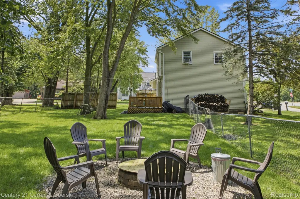 26560 Acacia Street Harrison Charter Township MI 48045