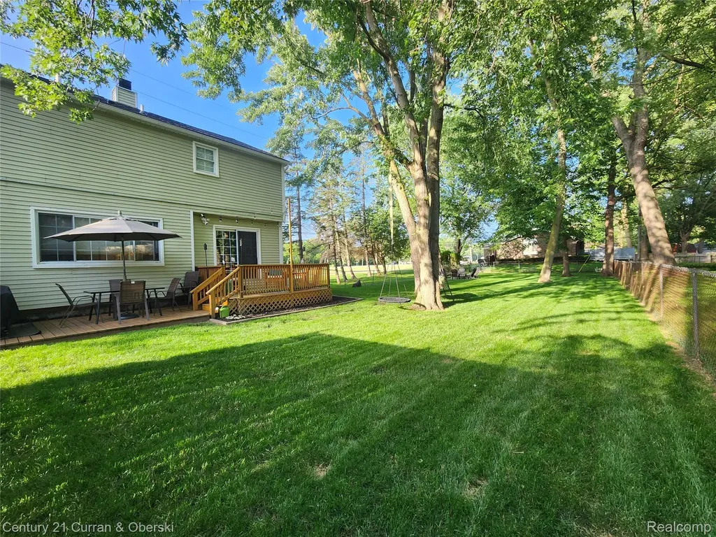 26560 Acacia Street Harrison Charter Township MI 48045