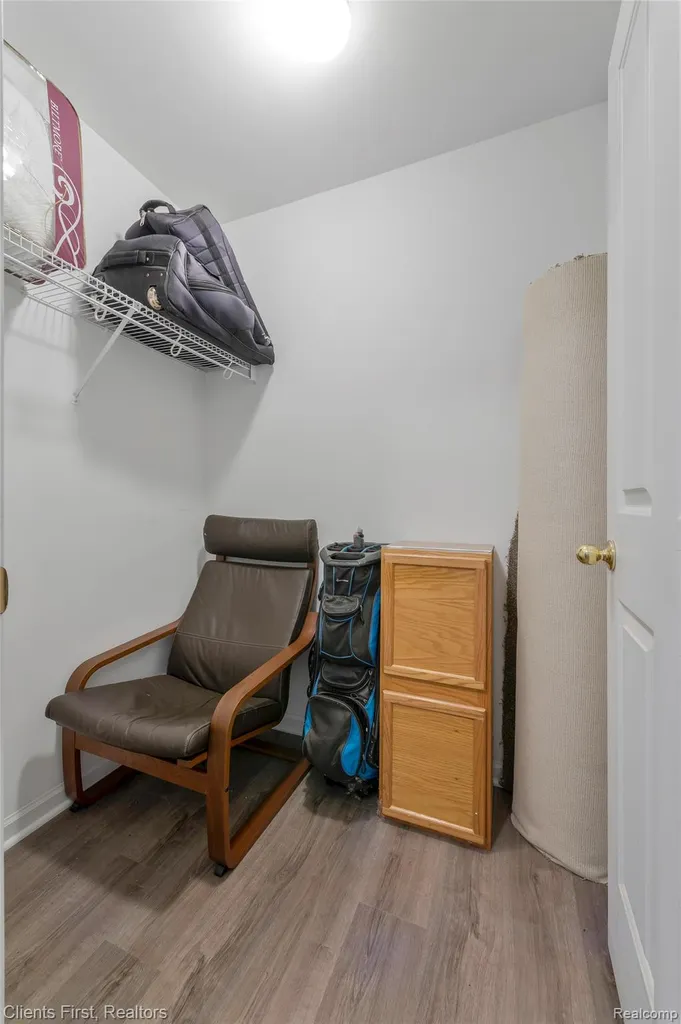 4208 Berkeley Avenue Canton Charter Township MI 48188