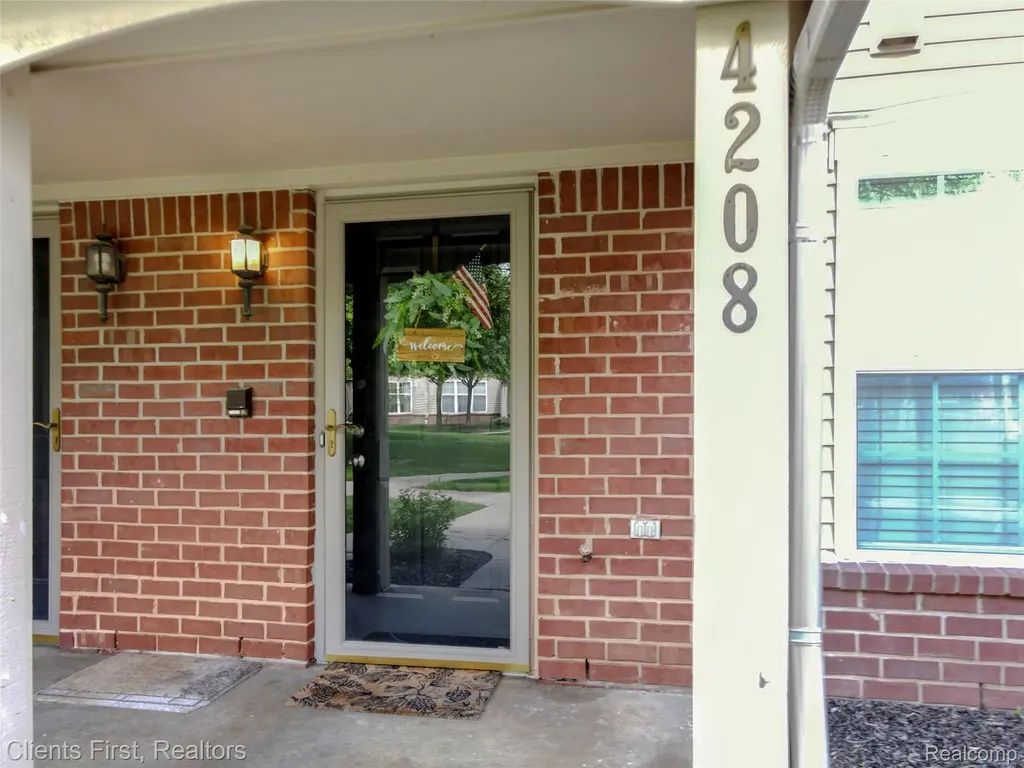 4208 Berkeley Avenue Canton Charter Township MI 48188