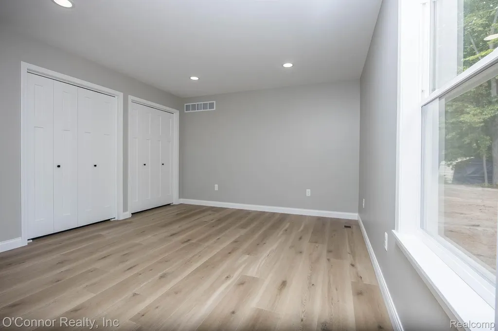 3834 Knapp Avenue Port Huron Charter Township MI 48060