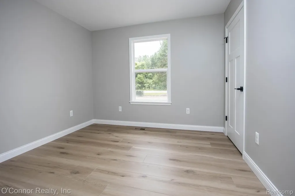 3834 Knapp Avenue Port Huron Charter Township MI 48060