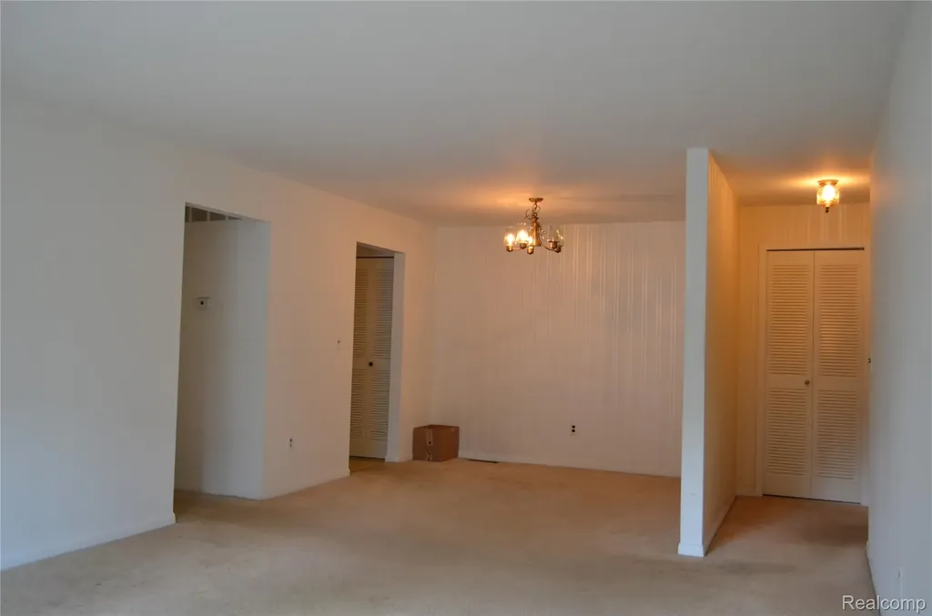 30789 Shiawassee Road Farmington City MI 48336