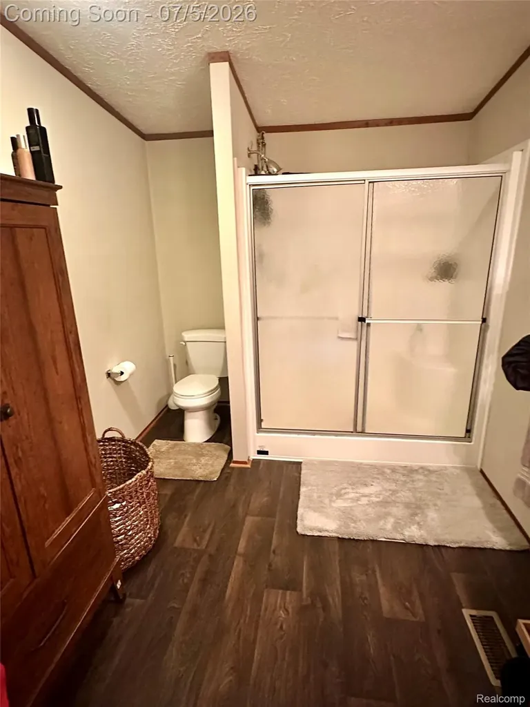 11211 Nearbrook Court Green Oak Township MI 48178