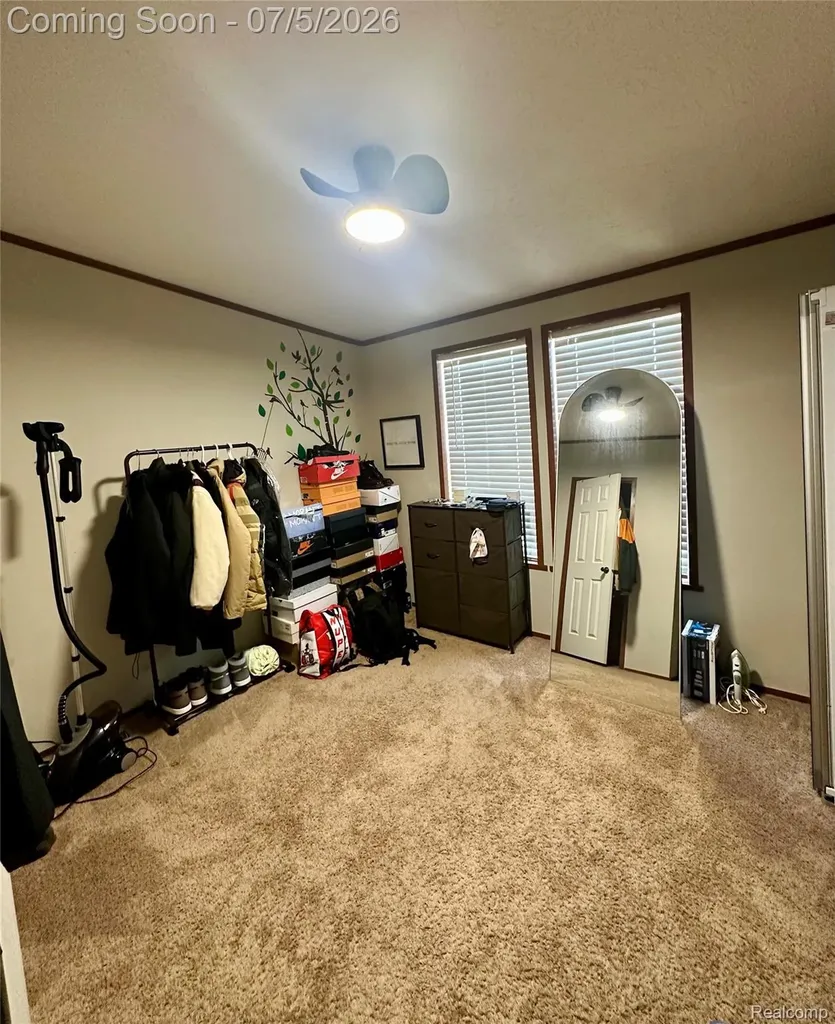11211 Nearbrook Court Green Oak Township MI 48178