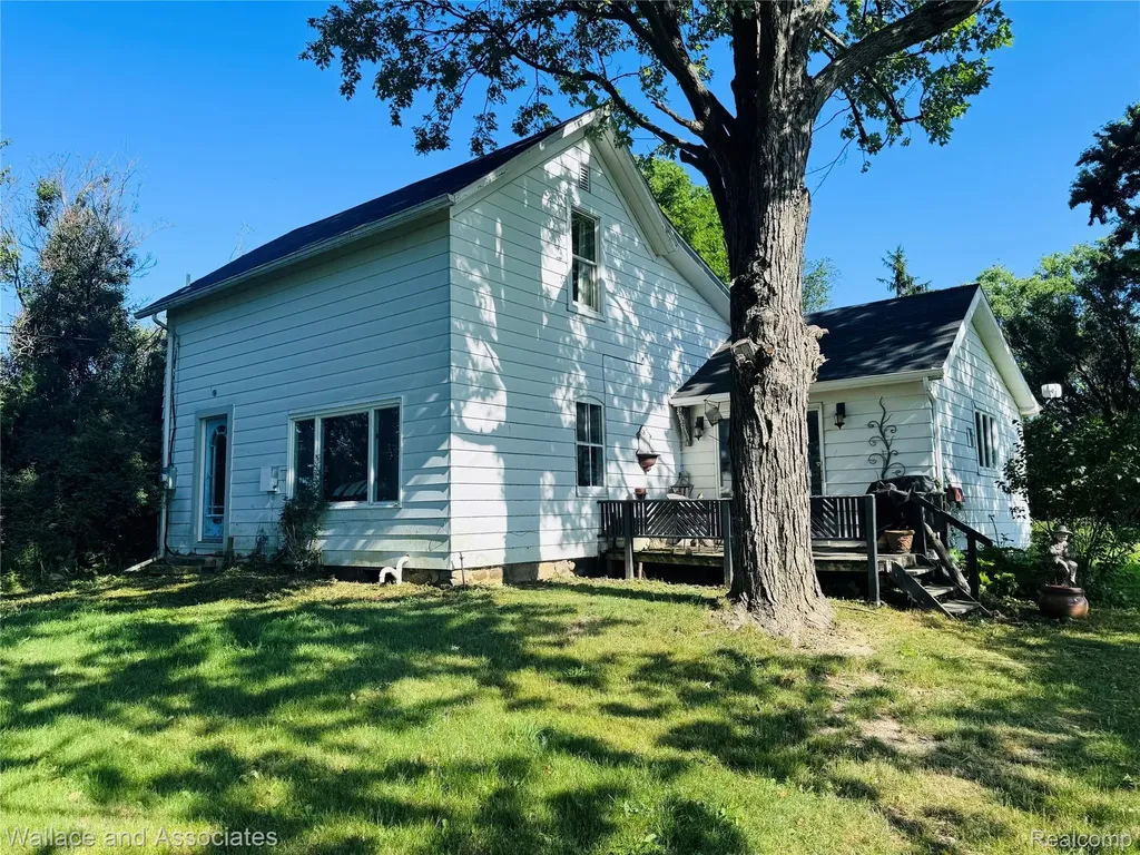 5949 Roach Road Croswell City MI 48422