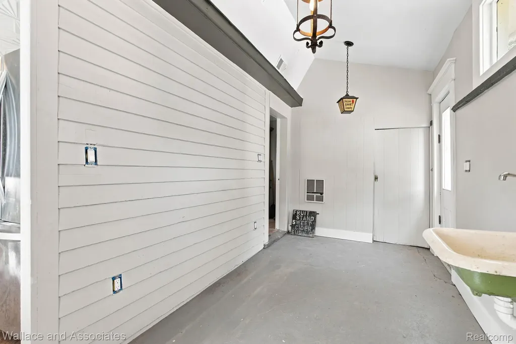 5949 Roach Road Croswell City MI 48422