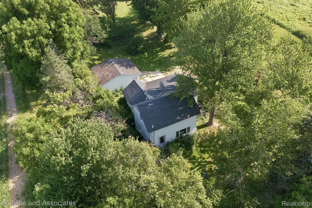 5949 Roach Road Croswell City MI 48422