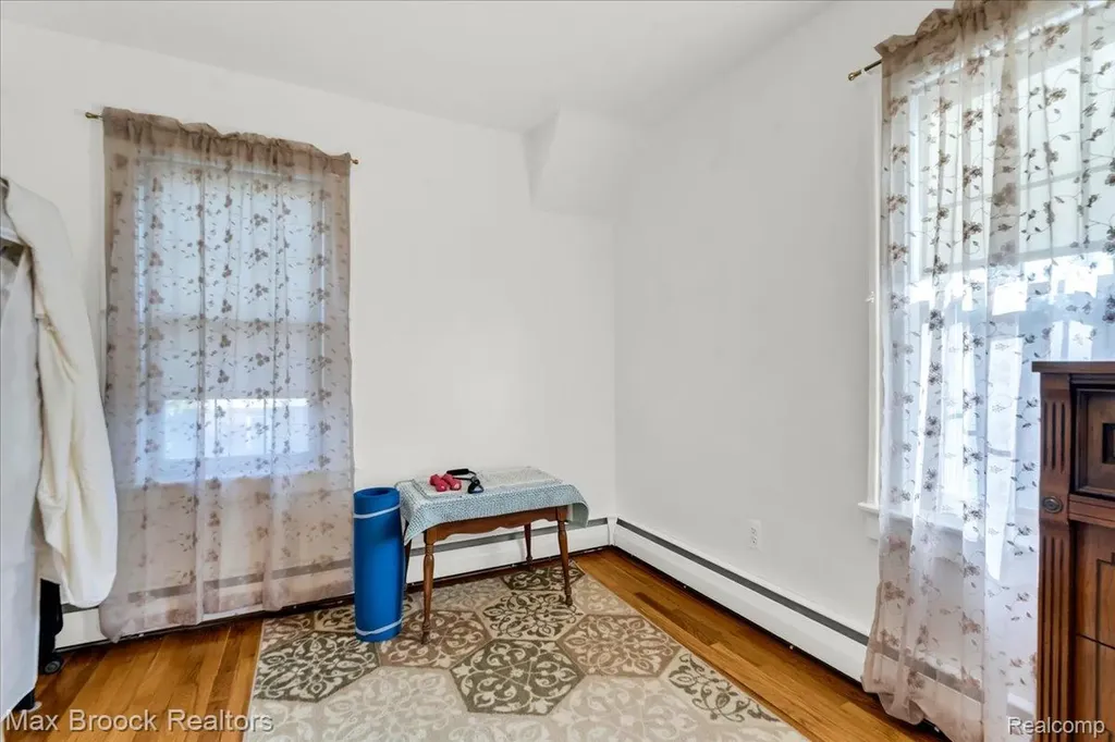 224 Cherokee Road Pontiac City MI 48341