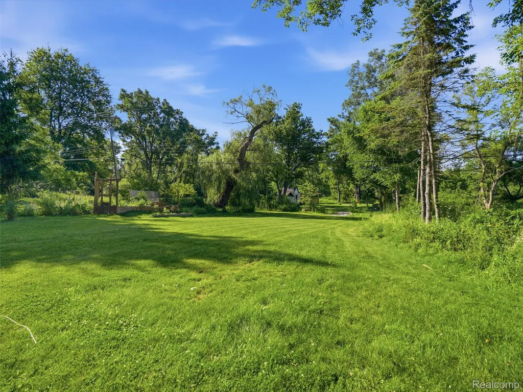 1700 Warren Road Ann Arbor Charter Township MI 48105