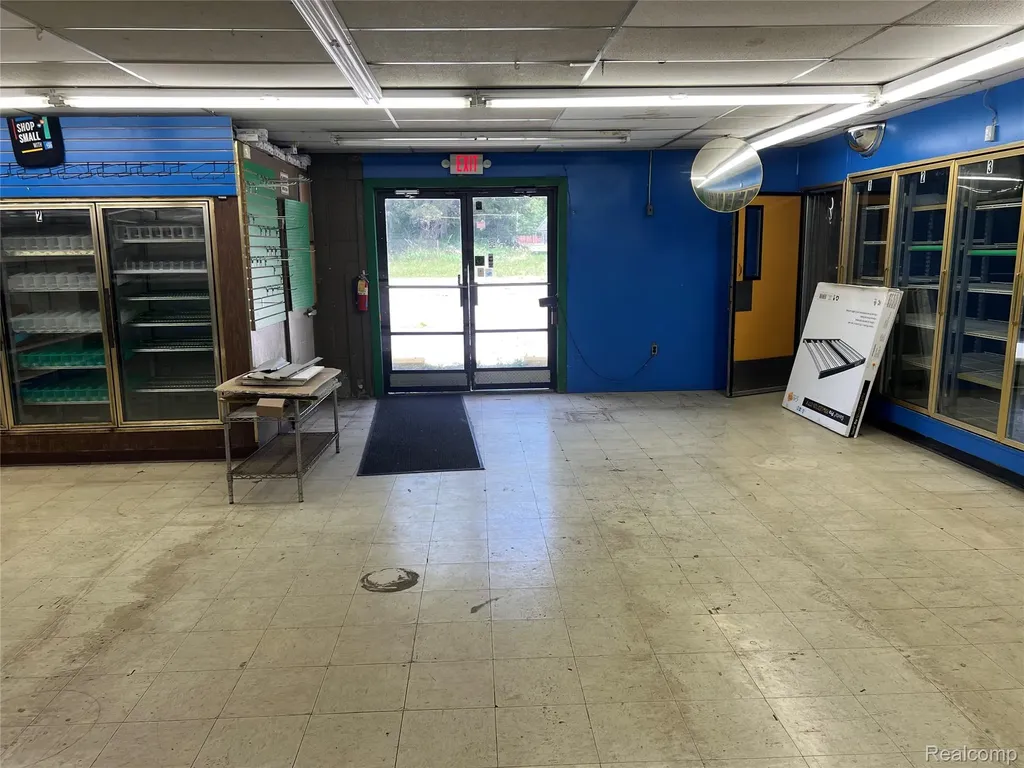 1530 E Michigan Avenue York Charter Township MI 48198