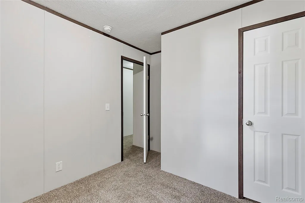 46545 Le Grande Boulevard Macomb Township MI 48044