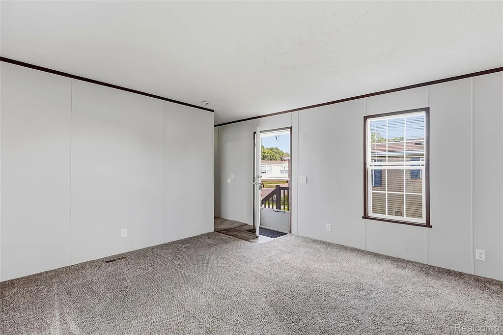 46545 Le Grande Boulevard Macomb Township MI 48044