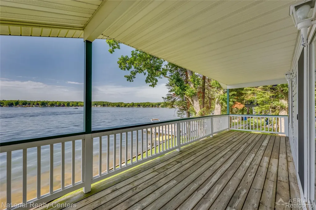 2103 Ojibway Trail N Mills Township MI 48661