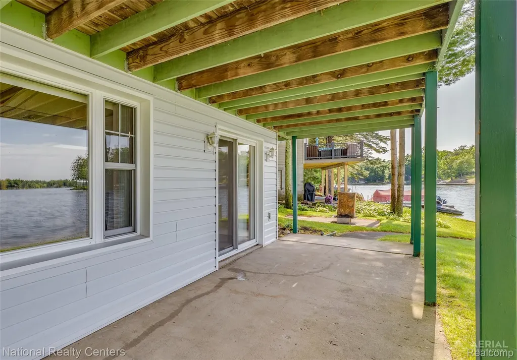 2103 Ojibway Trail N Mills Township MI 48661
