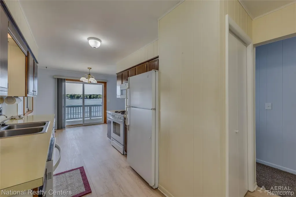 2103 Ojibway Trail N Mills Township MI 48661