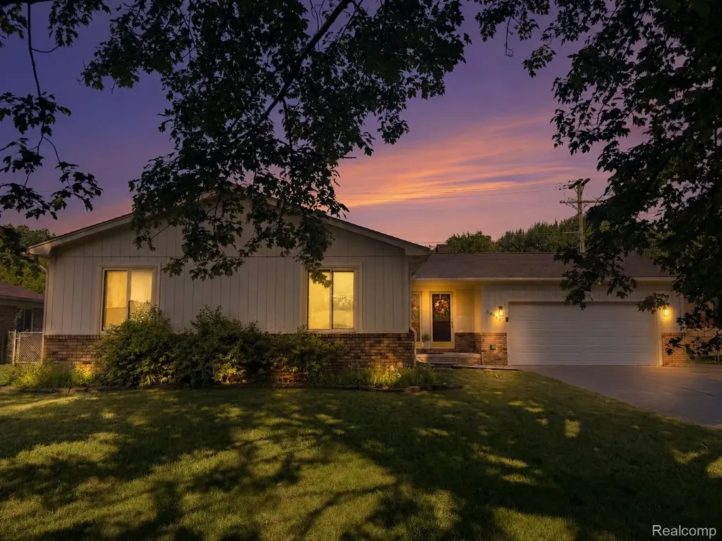 10865 Norman Road Yale City MI 48097
