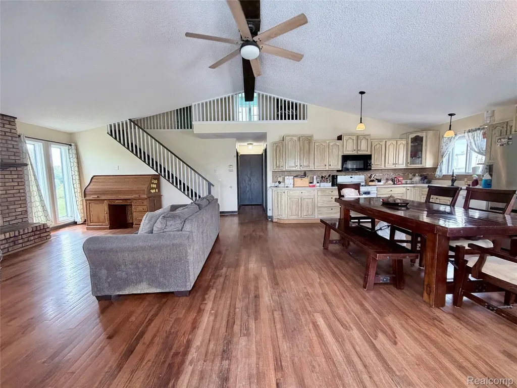 10865 Norman Road Yale City MI 48097