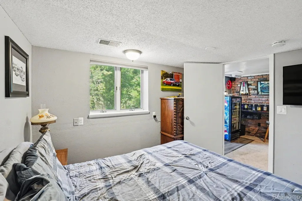 611 Bunny Run Boulevard Orion Charter Township MI 48362