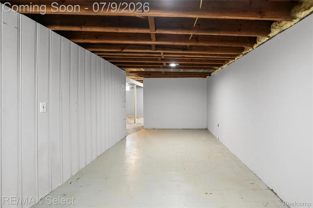 609 N Connecticut Avenue Royal Oak City MI 48067