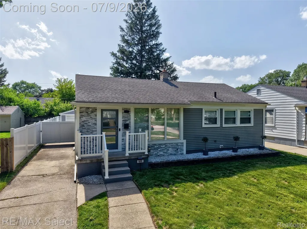 609 N Connecticut Avenue Royal Oak City MI 48067