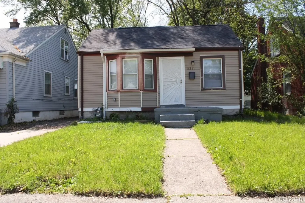 8311 Westwood Street Detroit City MI 48228