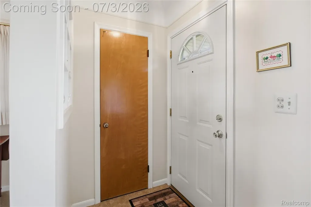 8516 Perrin Avenue Westland City MI 48185