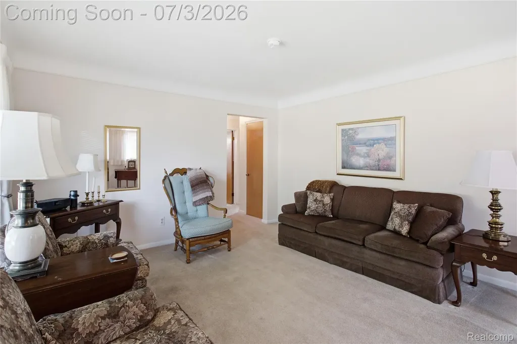 8516 Perrin Avenue Westland City MI 48185
