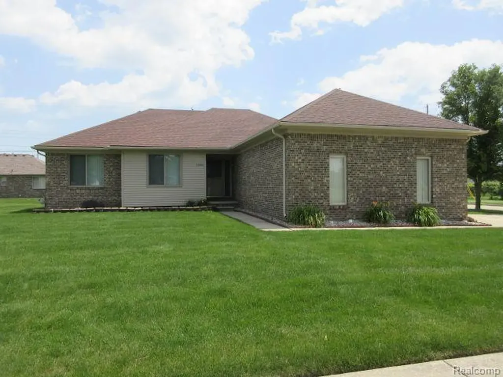 33882 Lipke Street Clinton Charter Township MI 48035