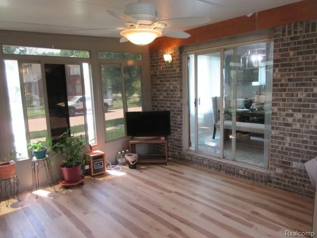 33882 Lipke Street Clinton Charter Township MI 48035