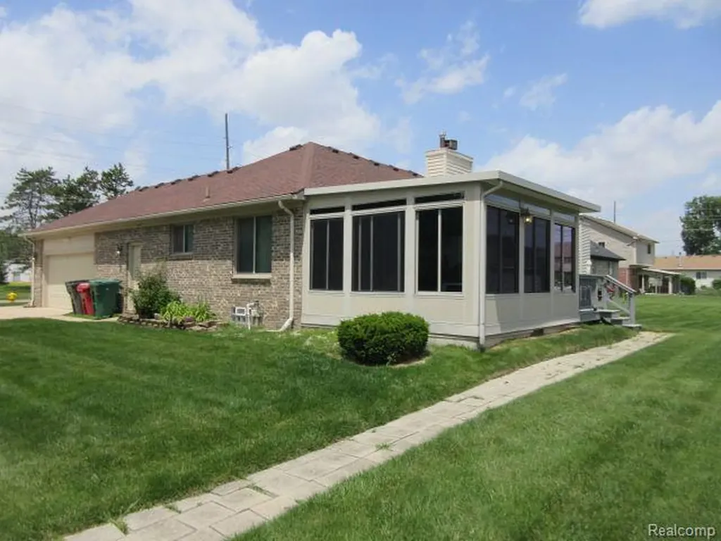 33882 Lipke Street Clinton Charter Township MI 48035